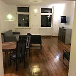 Zollzeche Stadtwohnungen Apartment